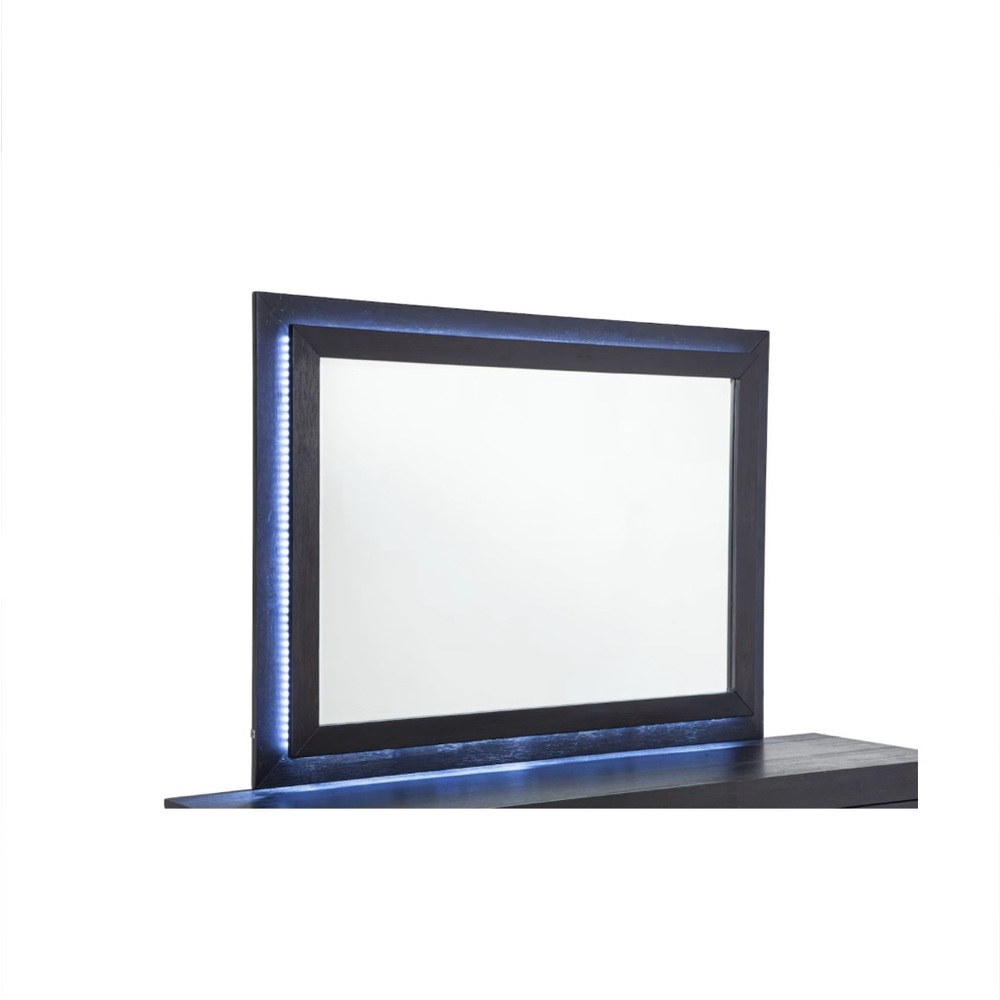 Brand new! Still in box, Cosmopolitan mirror with LED lights